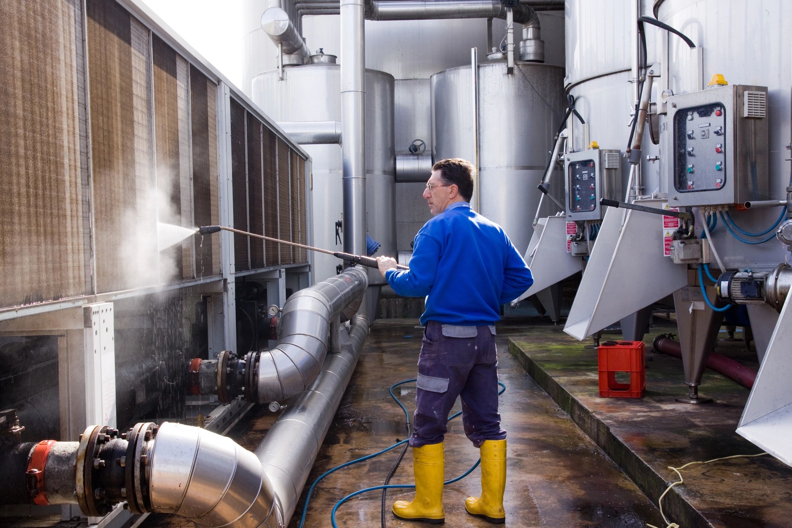 industrial packaging equipment for beverages